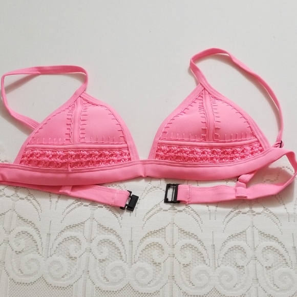 triangl swimwear Other - 2T Triangl pink crochet bikini top. XS, S, S+